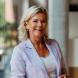 ANN  DE BISSCHOP 